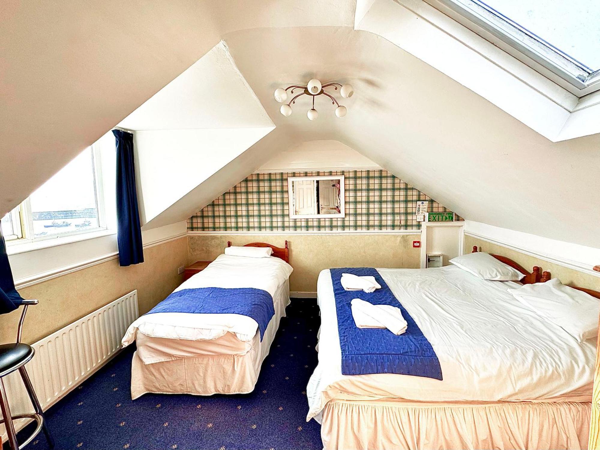 Harbour Heights B&B พอร์ตรัช ภายนอก รูปภาพ